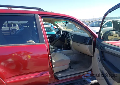 2005 Toyota 4Runner Sr5 V6 from USA, damaged, VIN JTEZU14R058025947